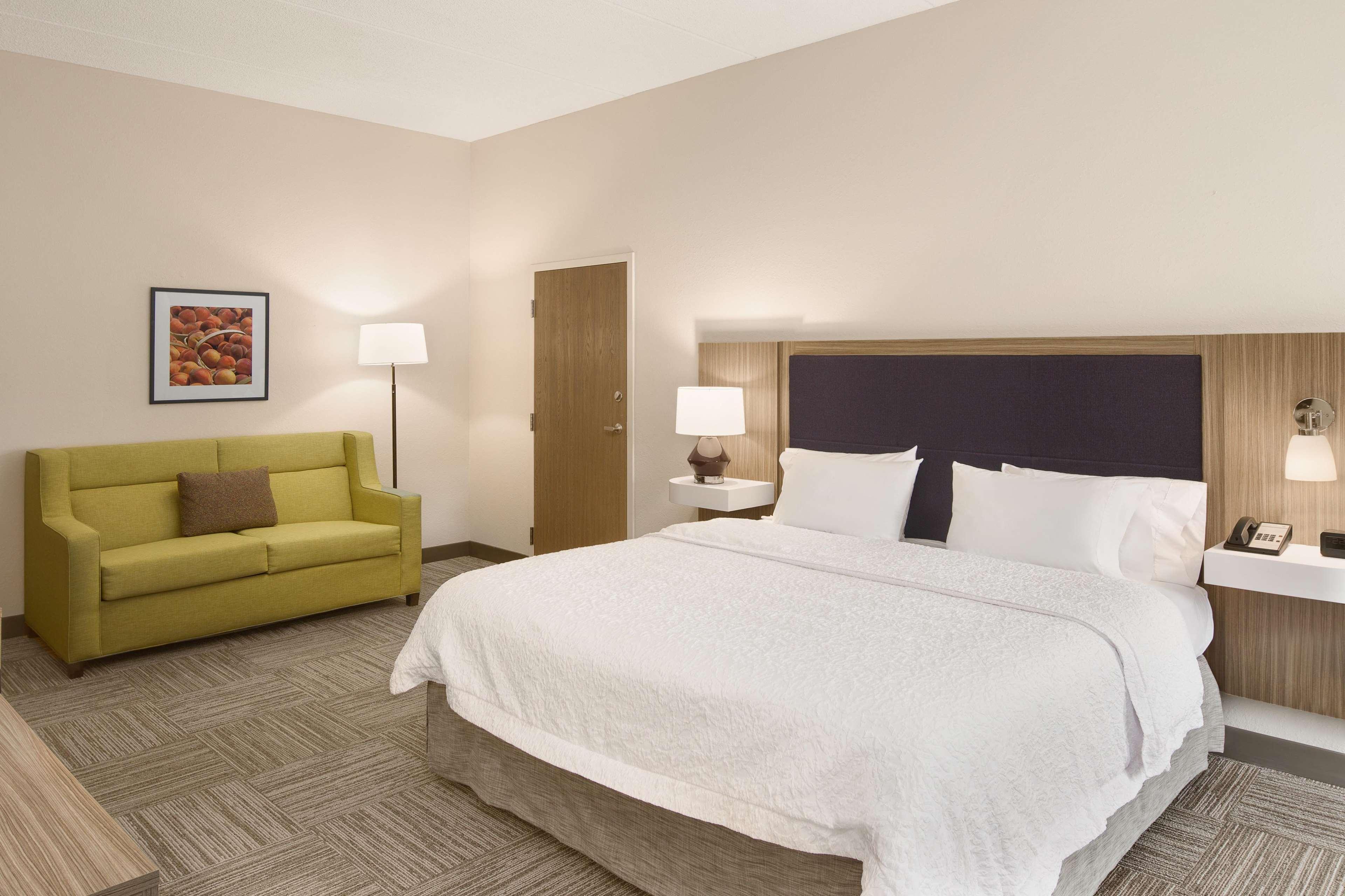 Hampton Inn Lagrange Near Callaway Gardens Exteriör bild