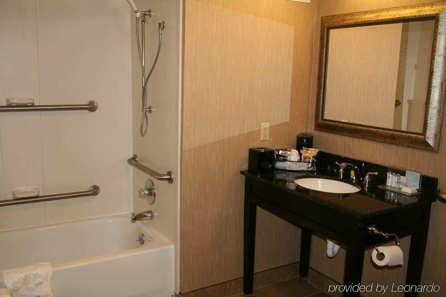 Hampton Inn Lagrange Near Callaway Gardens Exteriör bild